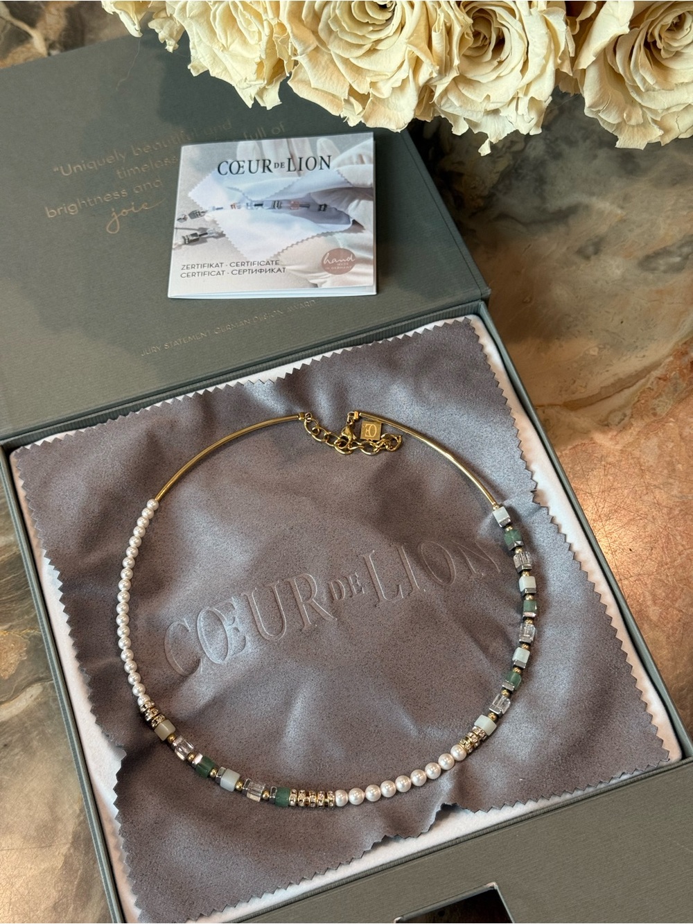 NEW✨ COEUR DE LION Precious Fusion Offset Necklace Gold Green Swarovski - Picture 3 of 8